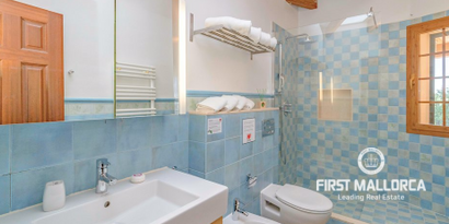 Real Estates picture 25 Ref. 81734