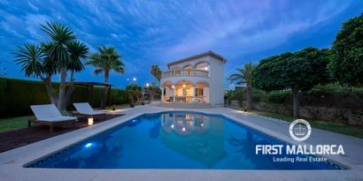 Inmobiliaria picture 0 Ref. Nº. 82081