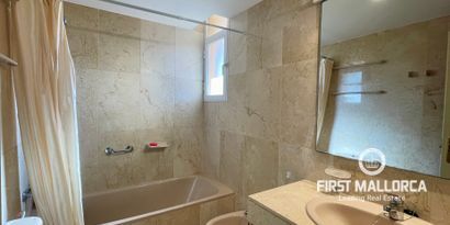 Inmobiliaria picture 8 Ref. Nº. 80240