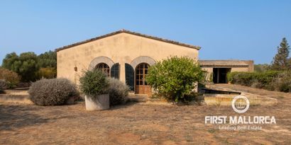 Inmobiliaria picture 9 Ref. Nº. 82113