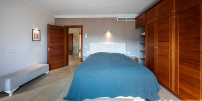 Real Estates picture 17 Ref. 82177