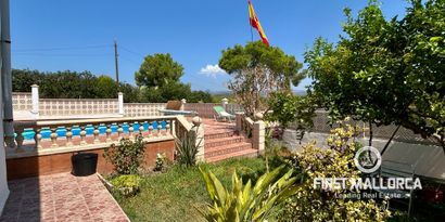 Real Estates picture 3 Ref. Nr. 82182