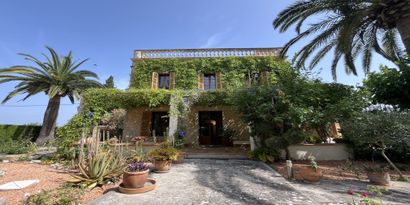 Inmobiliaria picture 0 Ref. Nº. R27883