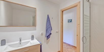 Real Estates picture 11 Ref. R28187