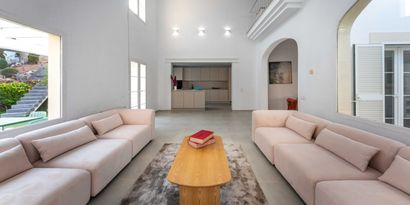 Real Estates picture 11 Ref. 68948