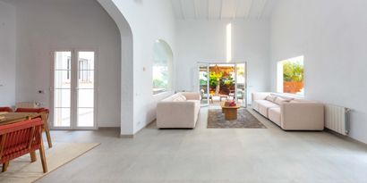 Real Estates picture 9 Ref. 68948