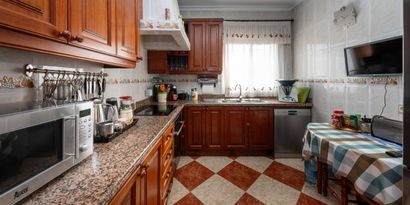 Inmobiliaria picture 5 Ref. Nº. 82202