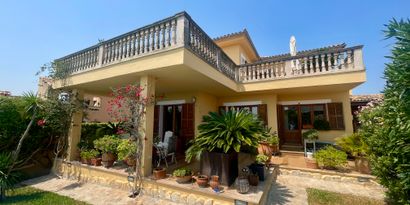 Real Estates picture 5 Ref. 82253