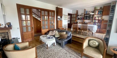 Real Estates picture 6 Ref. 82253