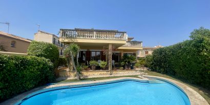 Real Estates picture 0 Ref. 82253