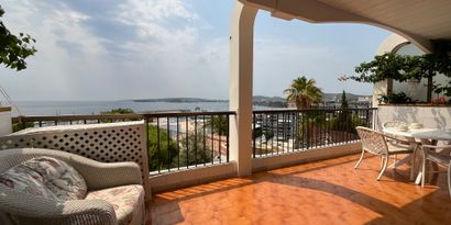 Inmobiliaria picture 10 Ref. Nº. R28279
