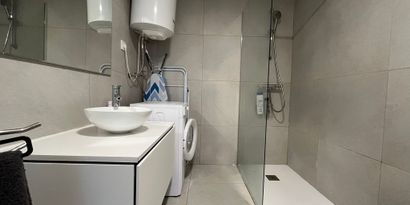 Inmobiliaria picture 4 Ref. Nº. R27574