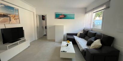 Inmobiliaria picture 0 Ref. Nº. R27574