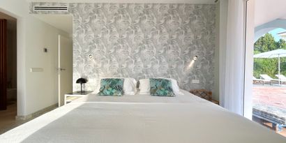 Real Estates picture 12 Ref. R28255