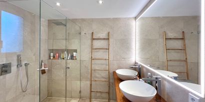 Real Estates picture 20 Ref. R28255