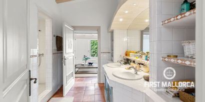 Inmobiliaria picture 16 Ref. Nº. 82342