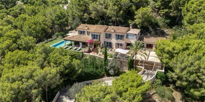 Inmobiliaria picture 0 Ref. Nº. 82342