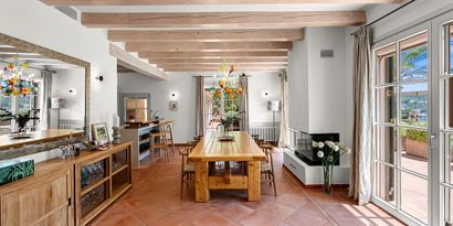 Inmobiliaria picture 9 Ref. Nº. 82342