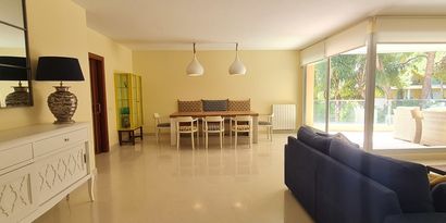 Real Estates picture 8 Ref. 79087