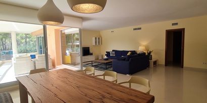 Real Estates picture 6 Ref. 79087