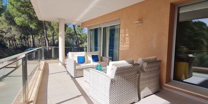 Real Estates picture 3 Ref. 79087