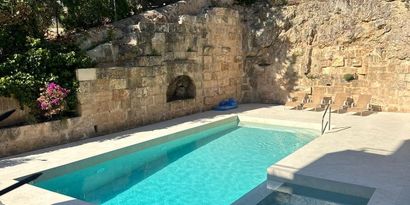Inmobiliaria picture 8 Ref. Nº. R10858