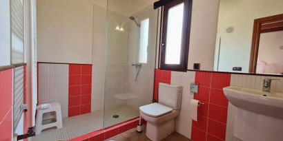 Inmobiliaria picture 25 Ref. Nº. 82339