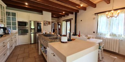 Inmobiliaria picture 10 Ref. Nº. 82339