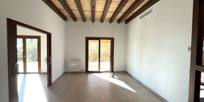 Real Estates picture 3 Ref. R9470