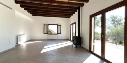 Real Estates picture 2 Ref. R9470