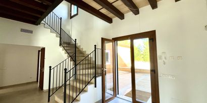 Real Estates picture 1 Ref. R9470