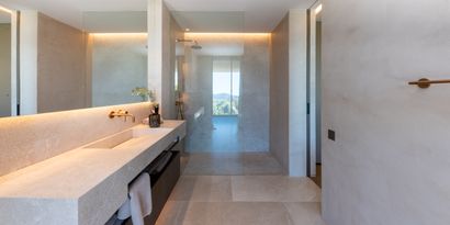 Real Estates picture 22 Ref. 81550