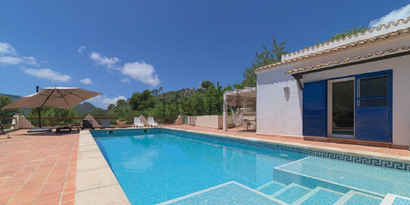 Real Estates picture 3 Ref. 74570