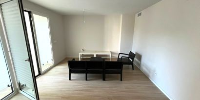 Real Estates picture 2 Ref. R28401