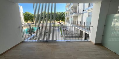 Real Estates picture 1 Ref. R28401