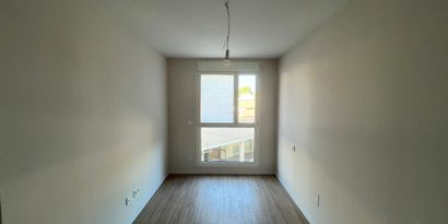 Real Estates picture 8 Ref. R28401