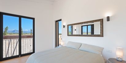 Real Estates picture 10 Ref. 79095