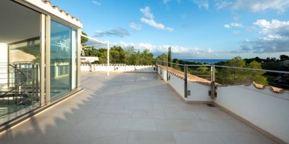 Inmobiliaria picture 1 Ref. Nº. 74076