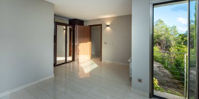 Inmobiliaria picture 17 Ref. Nº. 74076