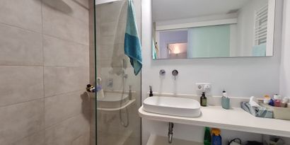 Real Estates picture 15 Ref. R28429