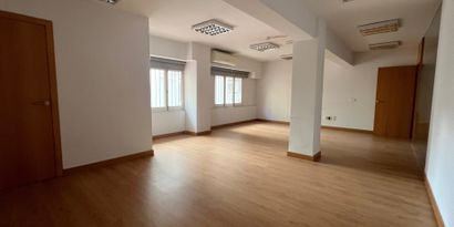 Real Estates picture 9 Ref. Nr. R28446