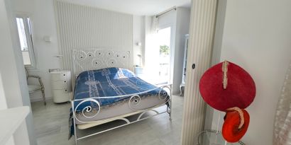 Real Estates picture 8 Ref. R28513