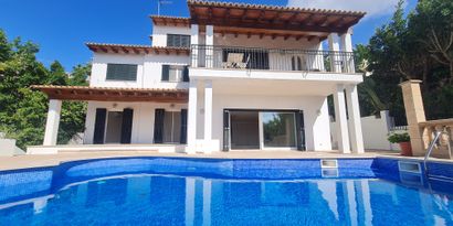 Недвижимость picture 0 Ref R1138