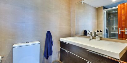 Inmobiliaria picture 4 Ref. Nº. 82601