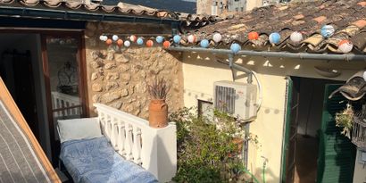 Real Estates picture 17 Ref. R10975