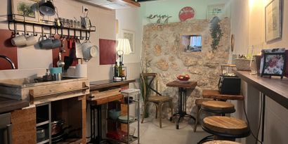 Real Estates picture 6 Ref. R10975