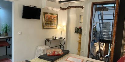 Real Estates picture 10 Ref. R10975