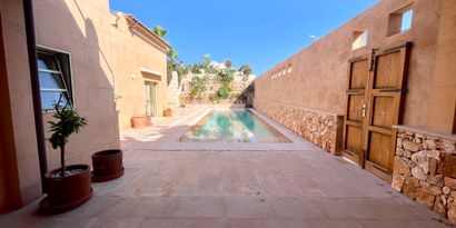 Real Estates picture 2 Ref. 82045