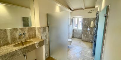 Real Estates picture 23 Ref. 82045