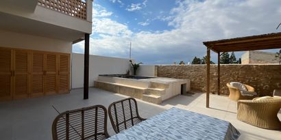 Inmobiliaria picture 1 Ref. Nº. R28530